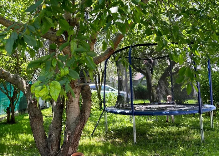 Doma Nyaraló Lándzsásötfalu